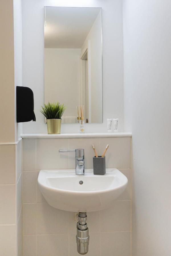 Swuite Dublin Apartment Екстериор снимка